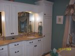 Dias-Master-Bath-001.jpg